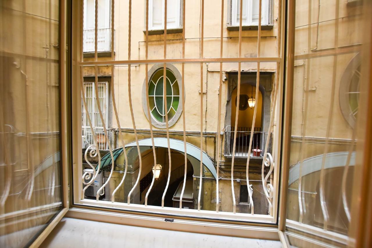 Domus Borbonica Bed & Breakfast Naples Exterior photo