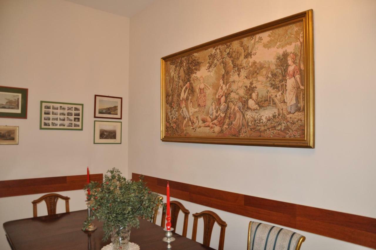 Domus Borbonica Bed & Breakfast Naples Exterior photo