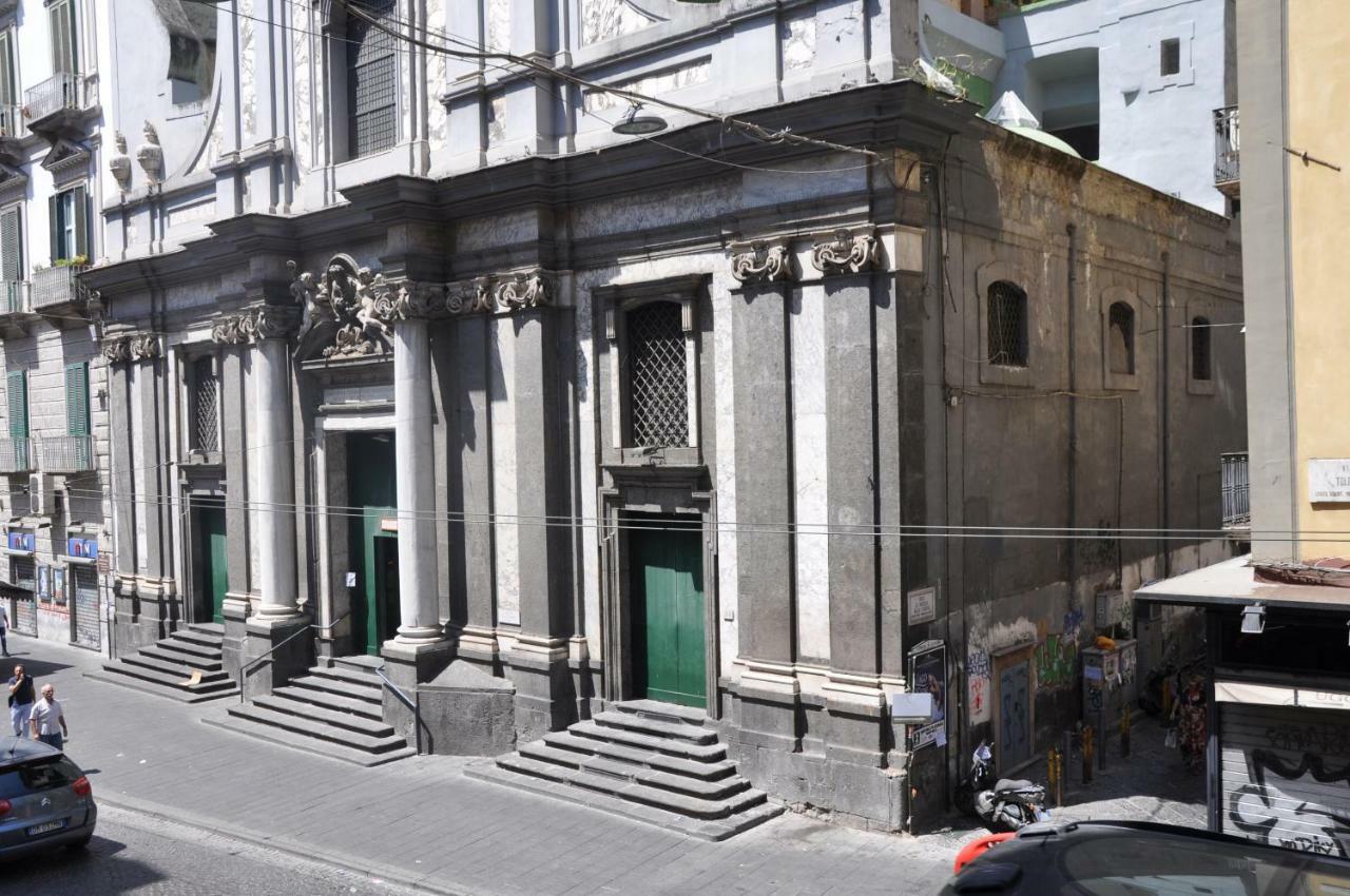 Domus Borbonica Bed & Breakfast Naples Exterior photo